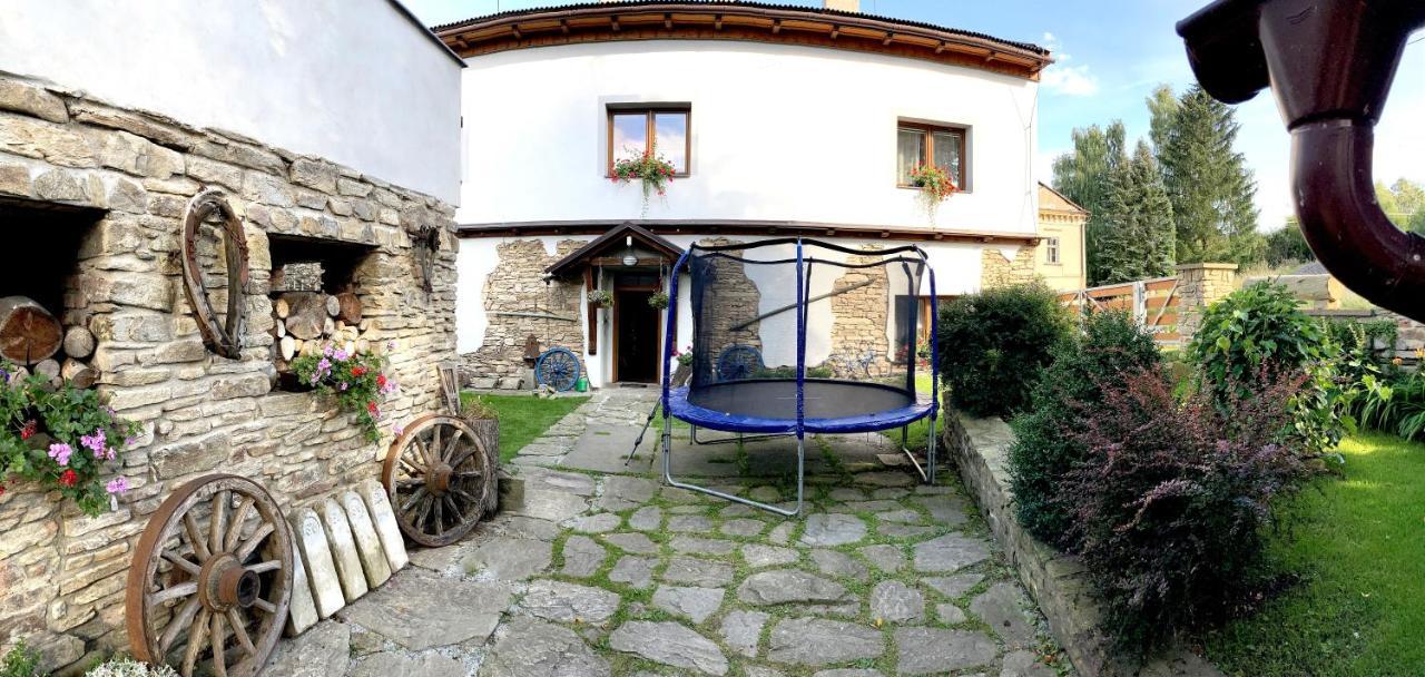 Apartmany Tones Hanušovice Exterior foto